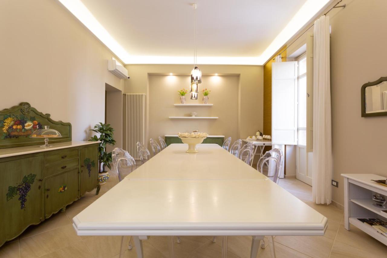 Maeco Ortigia Bed and breakfast